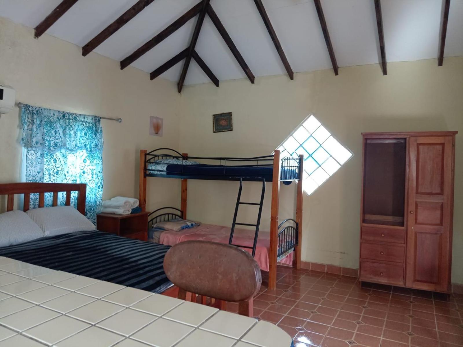 Villa Hospedaje Ecologico Nahual Las Lajas  Exterior foto